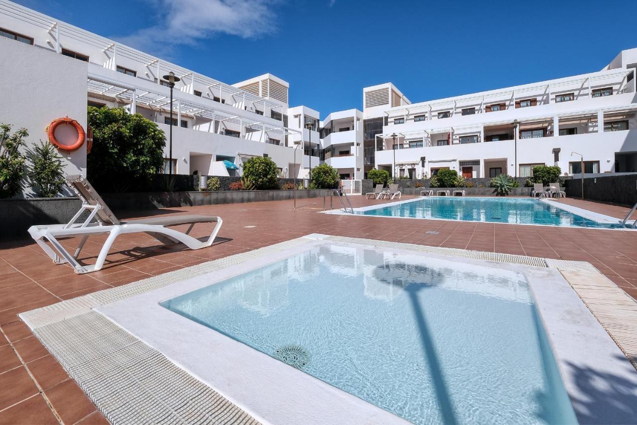 Vila Casa Elin-Shared Pool, Fast Wifi Costa Teguise Exteriér fotografie